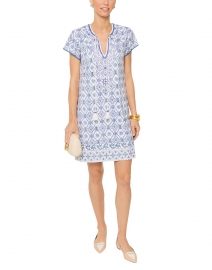 Bette White and Blue Printed Cap Sleeve Dress