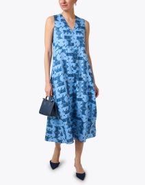 Look image thumbnail - Max Mara Leisure - Urlo Blue Geometric Print Linen Dress