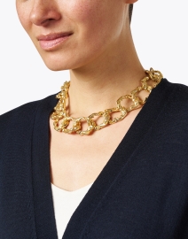 Look image thumbnail - Kenneth Jay Lane - Gold Hammered Link Necklace
