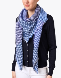 Look image thumbnail - Jane Carr - Blue Houndstooth Print Wool Scarf