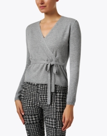 Front image thumbnail - Allude - Grey Wool Cashmere Wrap Sweater 