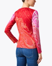 Back image thumbnail - Pashma - Red and Pink Paisley Print Cashmere Silk Sweater