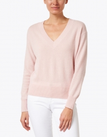 Front image thumbnail - White + Warren - Blush Heather Essential Cashmere Sweater