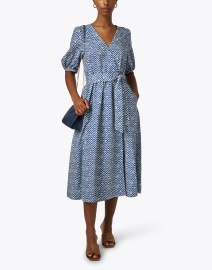 Look image thumbnail - A.P.C. - Leighton Blue Printed Dress 