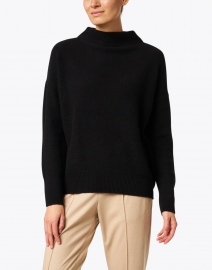 Front image thumbnail - Vince - Black Boiled Cashmere Sweater