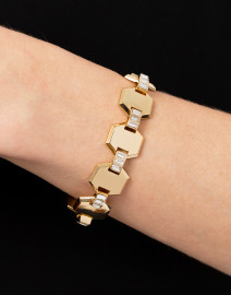 Meta Gold Crystal Line Bracelet