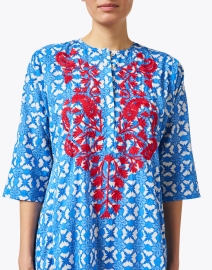 Extra_1 image thumbnail - Ro's Garden - Blue and Red Embroidered Cotton Kurta