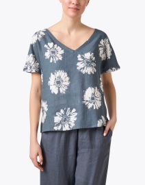 Front image thumbnail - Rosso35 - Grey Floral Linen Top