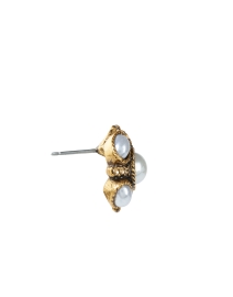 Front image thumbnail - Oscar de la Renta - Classic Pearl Button Earrings