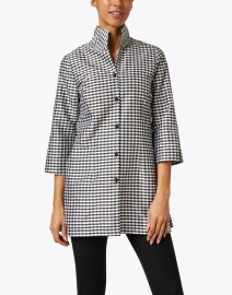 Front image thumbnail - Connie Roberson - Rita Black and White Gingham Silk Top