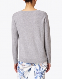 Back image thumbnail - Vince - Weekend Grey Cashmere Sweater