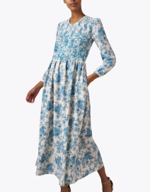 Front image thumbnail - Loretta Caponi - Lea Blue Print Dress