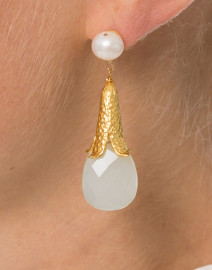 RTV - Tulipa Pearl and Celery Crystal Drop Earrings