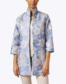 Front image thumbnail - Connie Roberson - Rita Periwinkle Blue Floral Jacket