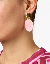 Look image thumbnail - Nest - Pink Conch and Gold Drop Earrings