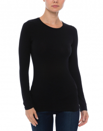 Front image thumbnail - Majestic Filatures - Black Crew Neck Long-Sleeved Stretch Viscose Top
