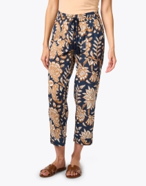 Front image thumbnail - Figue - Noa Navy and Gold Print Cotton Pant