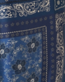 Fabric image thumbnail - Weekend Max Mara - Pomez Blue Bandana Print Silk Pant