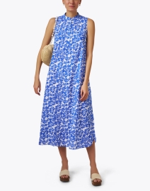 Look image thumbnail - Ro's Garden - Devina Blue Printed Dress