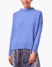 Front image thumbnail - Vince - Blue Boiled Cashmere Sweater
