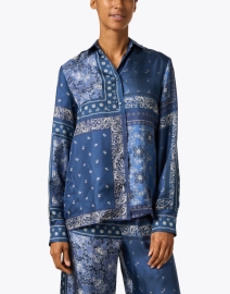Front image thumbnail - Weekend Max Mara - Finire Blue Bandana Print Silk Blouse