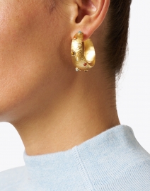 Gas Bijoux - Leontia Gold Studded Small Hoop Earrings 