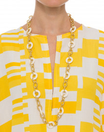 Gold and White Knotted Chain Link Necklace
