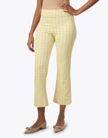 Front image thumbnail - Avenue Montaigne - Leo Yellow Print Pull On Pant