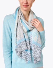Look image thumbnail - Kinross - Blue and Grey Print Silk Cashmere Scarf
