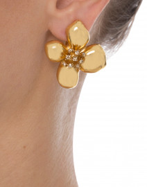 Grapefruit Flower Button Clip Earrings