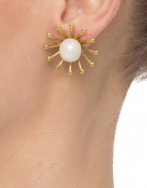 Sun Pearl Stud Earrings