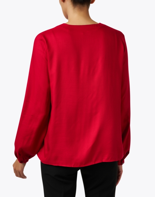 Back image - Caliban - Red Chain Blouse
