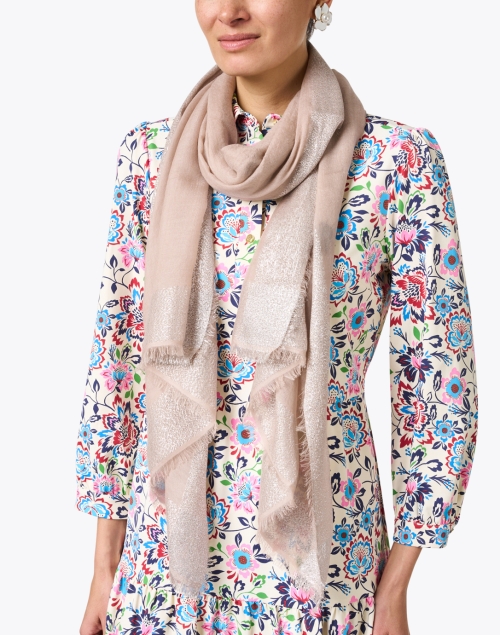 Look image - Jane Carr - Lily Pink Cashmere Lurex Border Scarf