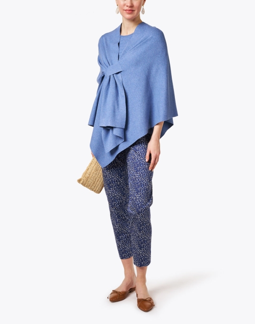 Look image - Piazza Sempione - Monia Blue and White Print Pant