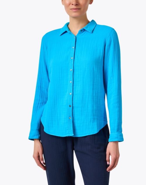 Front image - Xirena - Scout Blue Cotton Gauze Shirt