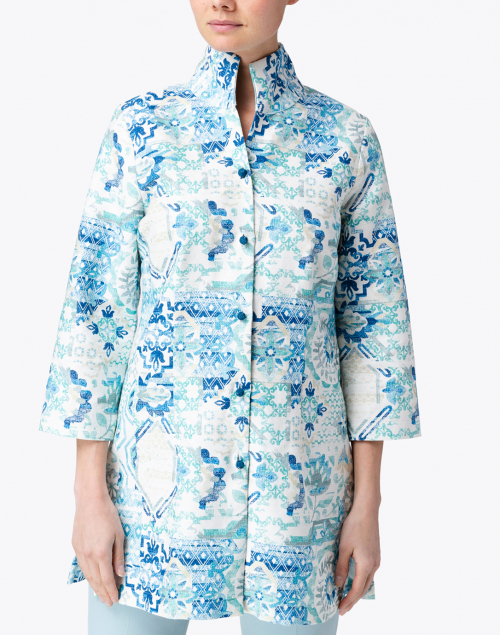 Front image - Connie Roberson - Rita Blue Pastice Printed Linen Jacket