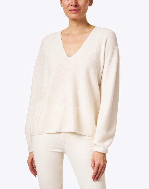 Front image - Emporio Armani - White Wool Cashmere Sweater
