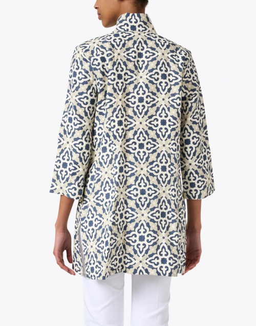 Back image - Connie Roberson - Rita White and Navy Cabana Printed Linen Jacket