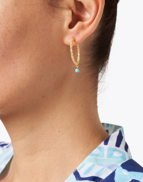 Peracas - Vino Gold and Turquoise Hoop Earrings