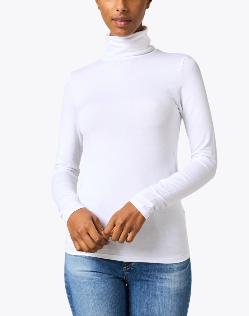 Front image - Majestic Filatures - White Stretch Turtleneck Top