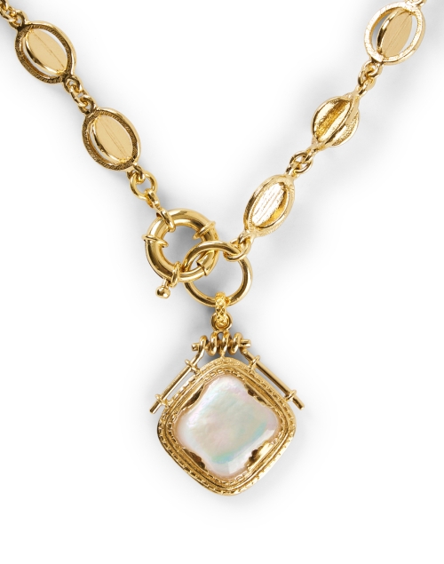 Front image - Gas Bijoux - Siena Gold and Pearl Necklace