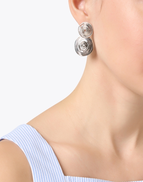 Silver Wave Swirl Circle Earrings