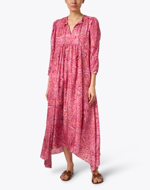 Front image - Chufy - Mila Pink Print Silk Maxi Dress
