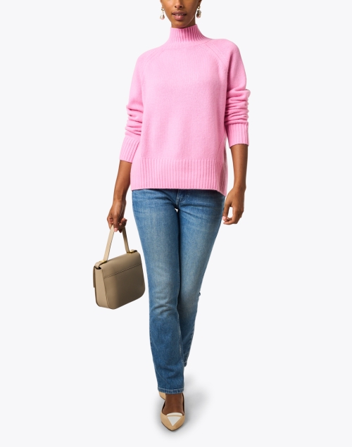 Look image - Allude - Pink Wool Cashmere Sweater