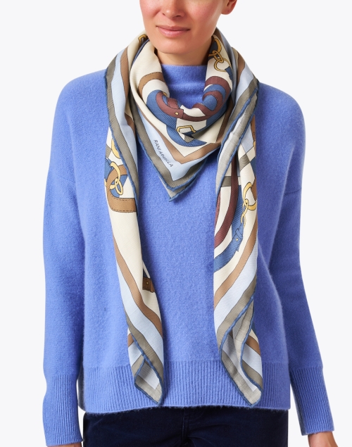 Look image - Rani Arabella - Blue Print Wool Cashmere Silk Scarf