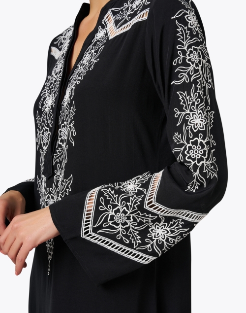 Extra_1 image - Figue - Paola Black Embroidered Kaftan