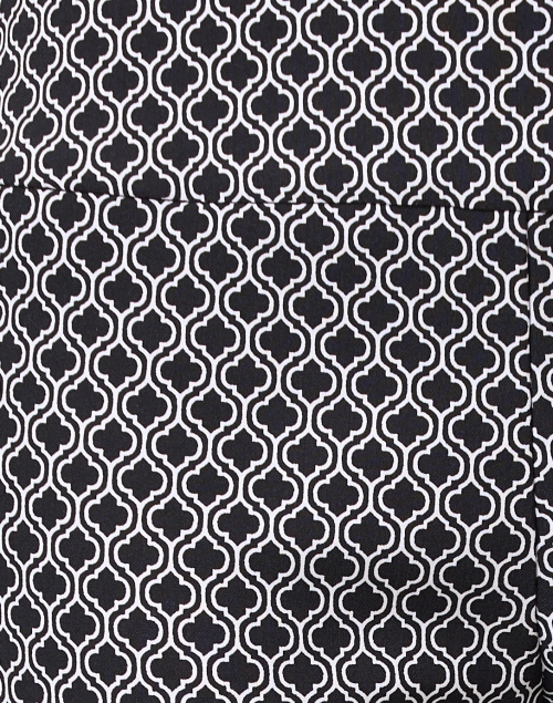Fabric image - Elliott Lauren - Black and White Print Pull On Ankle Pant