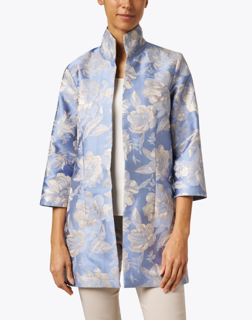 Front image - Connie Roberson - Rita Periwinkle Blue Floral Jacket