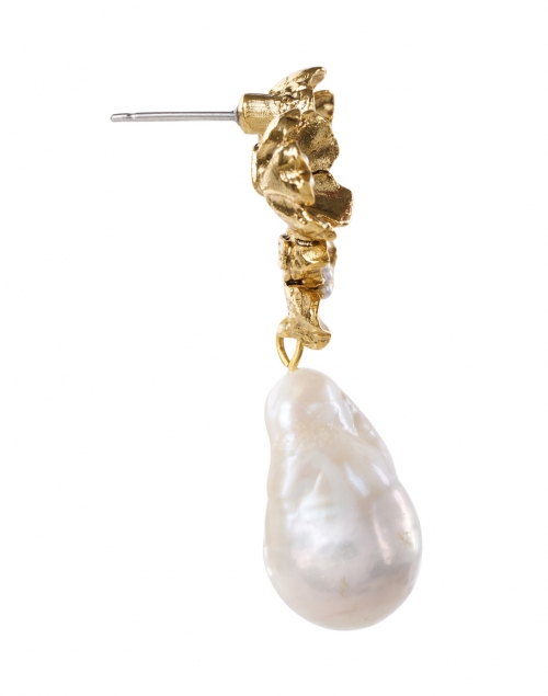 Oscar de la Renta - Gold Flower with Pearl Pendant Drop Earrings