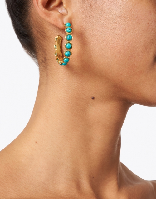 Look image - Sylvia Toledano - Mini Turquoise Stoned Hoop Earrings